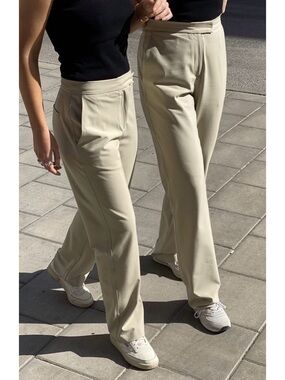Djerf Avenue First Choice Pants